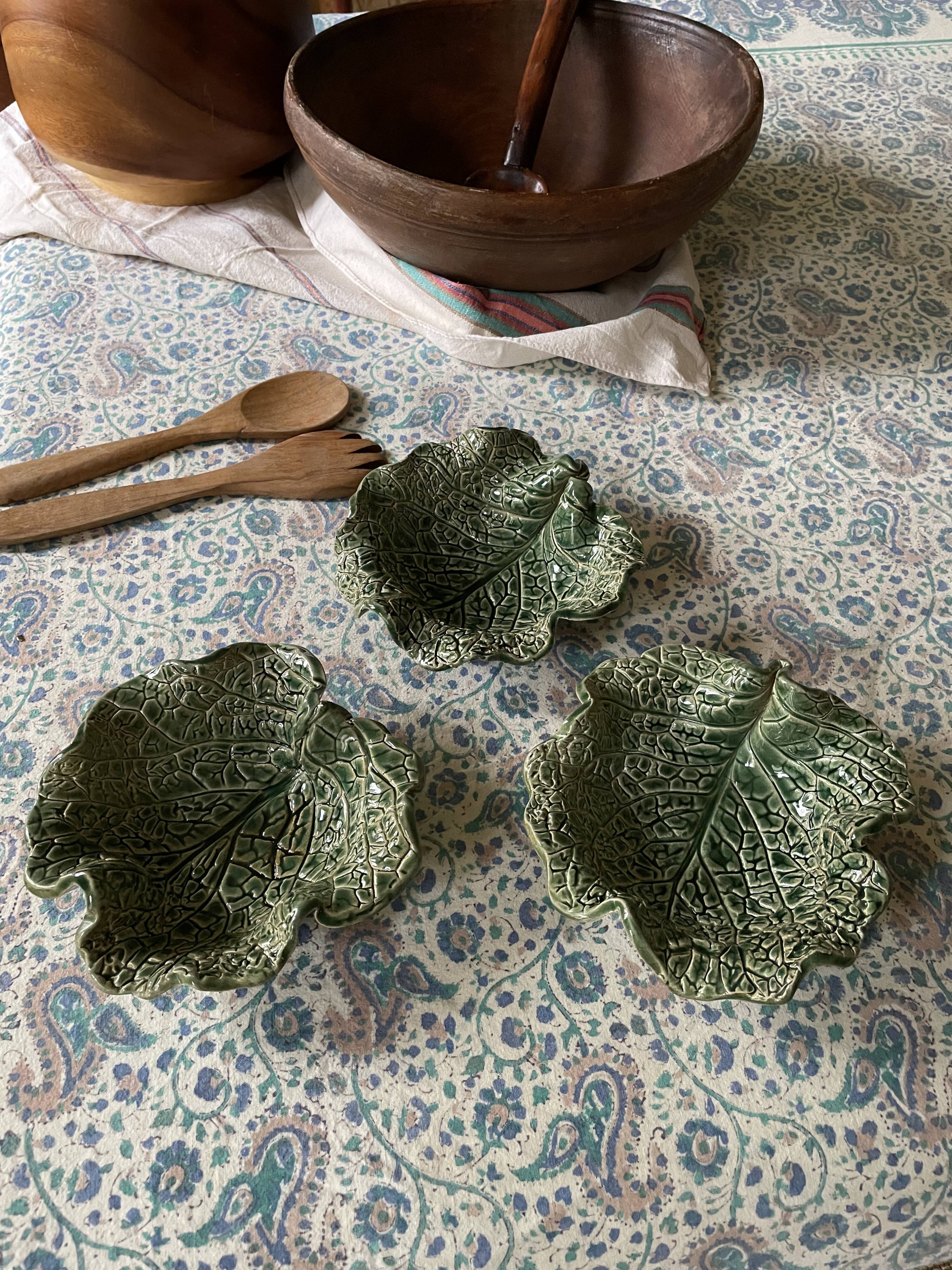 Cabbage leaf cups