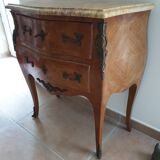 Louis XV curved chest of drawers