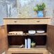 Buffet parisien en bois brut