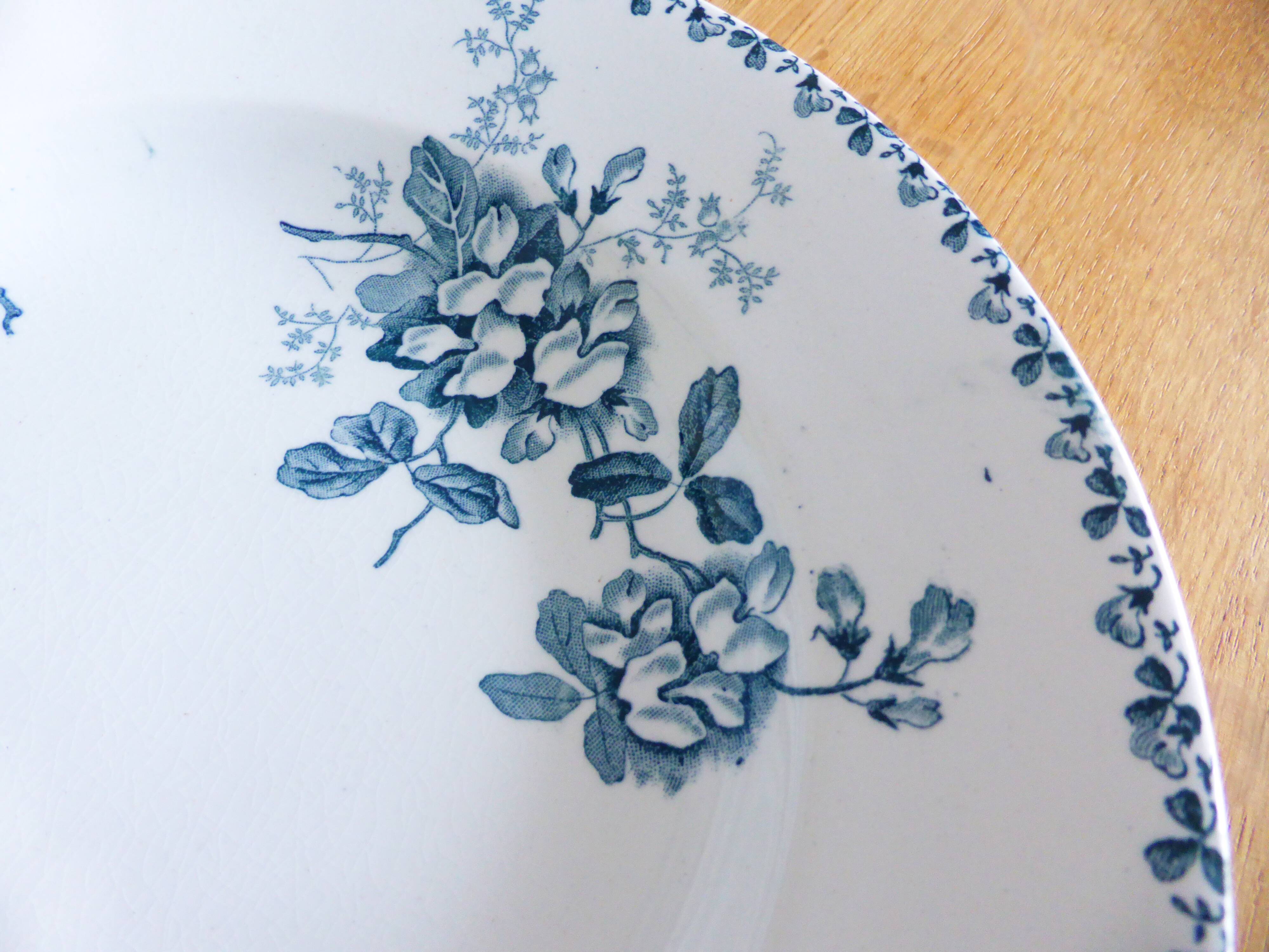 1 deep plate from St Amand et Hamage, Acacia model 221287