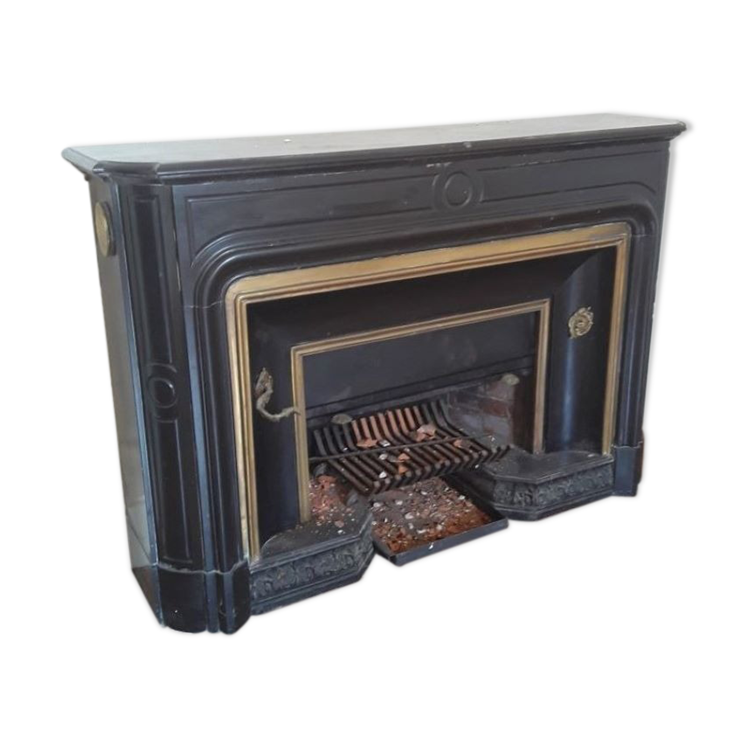 Fireplace XVIII° black marble louis XIV style with narrowed and floor slabs