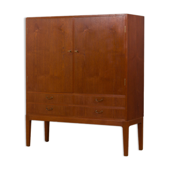 Thorald Madsen Danish teak linen cabinet, Denmark 1950s