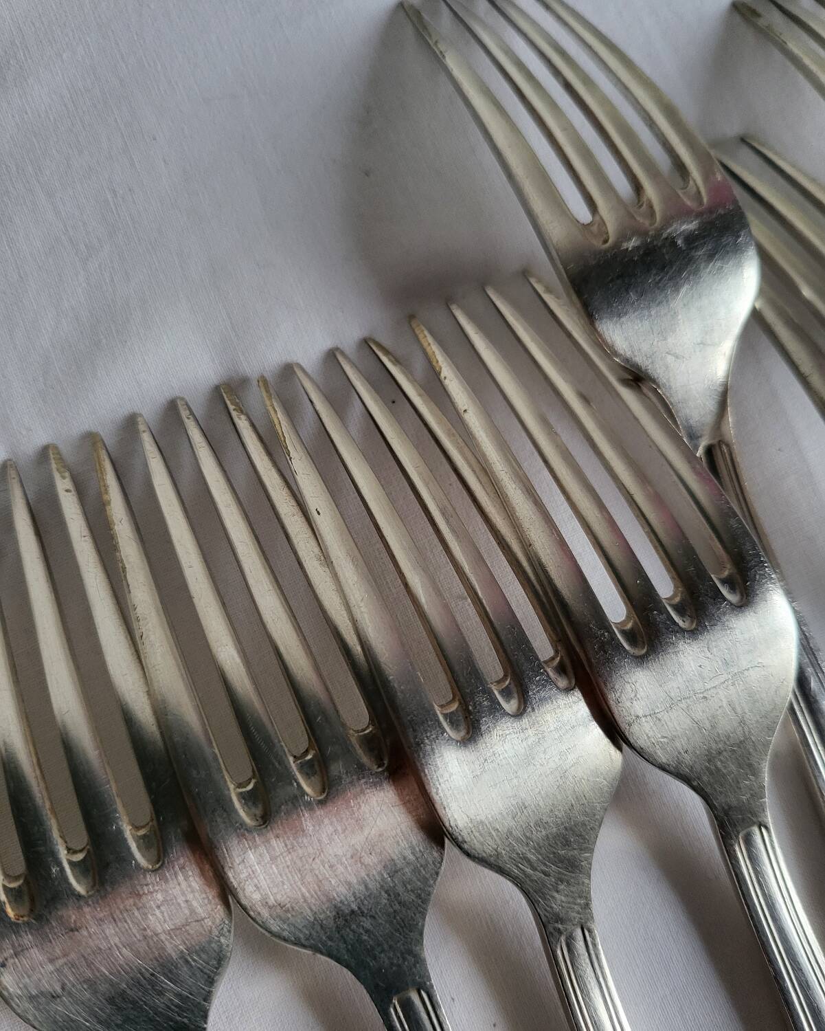 12 silver-plated table forks Manufrance