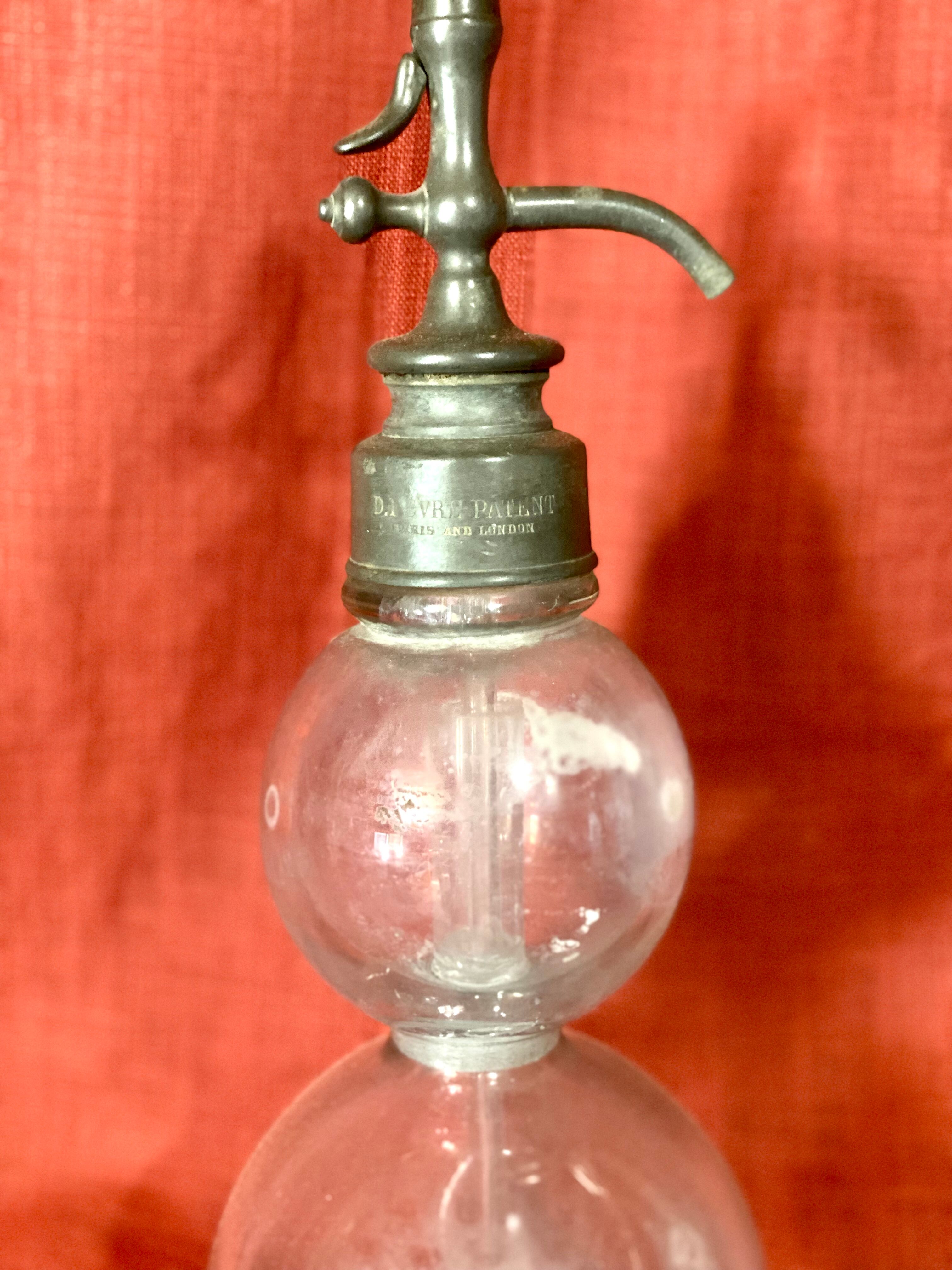 Double seltz water siphon