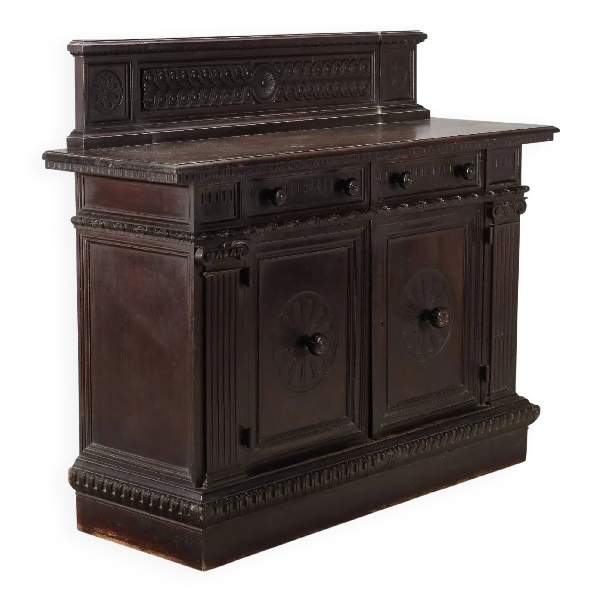 Antique neo-Renaissance walnut buffet, Italy, 19th century