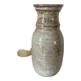 Willed vase