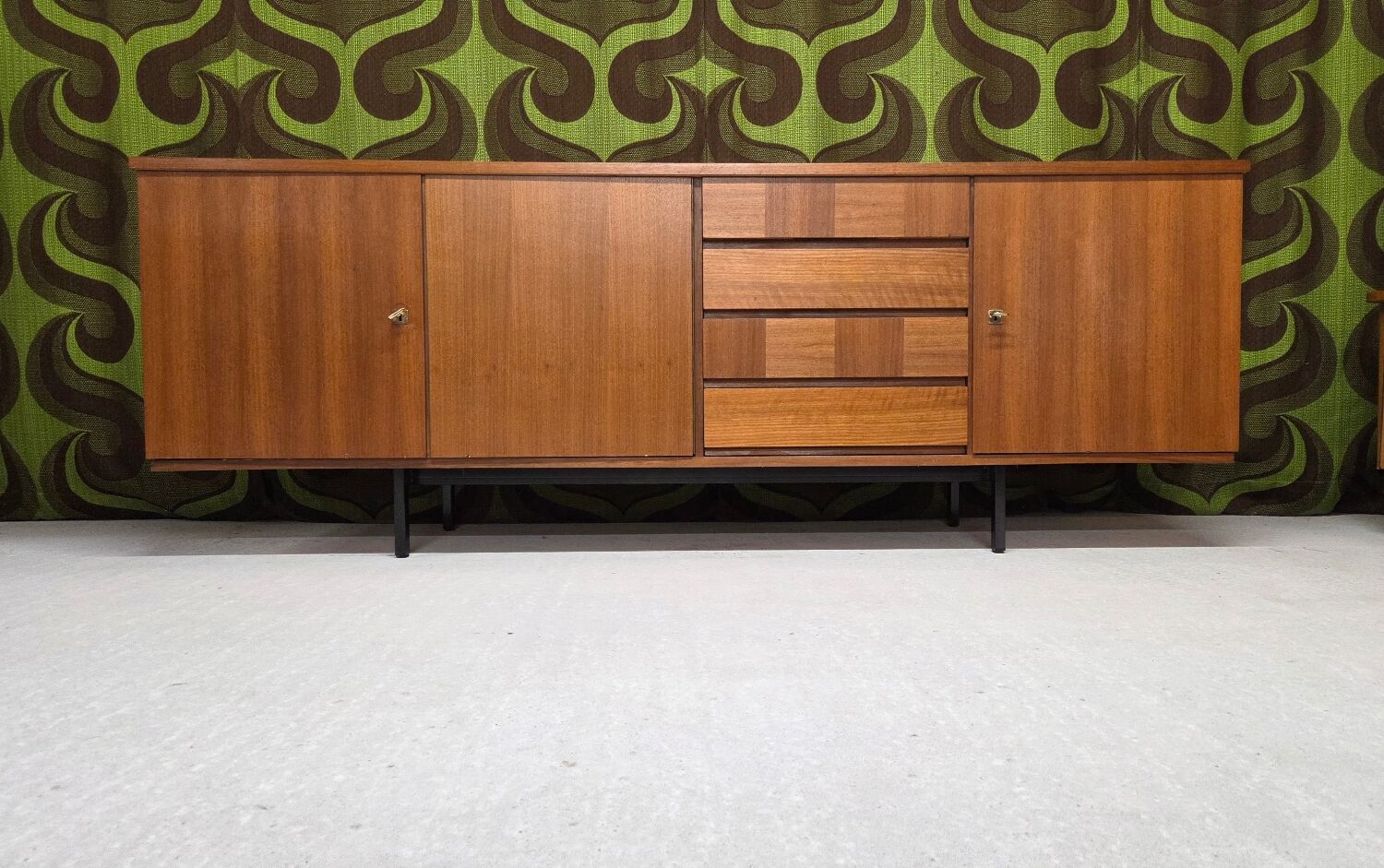 Teak enfilade 1970 vintage