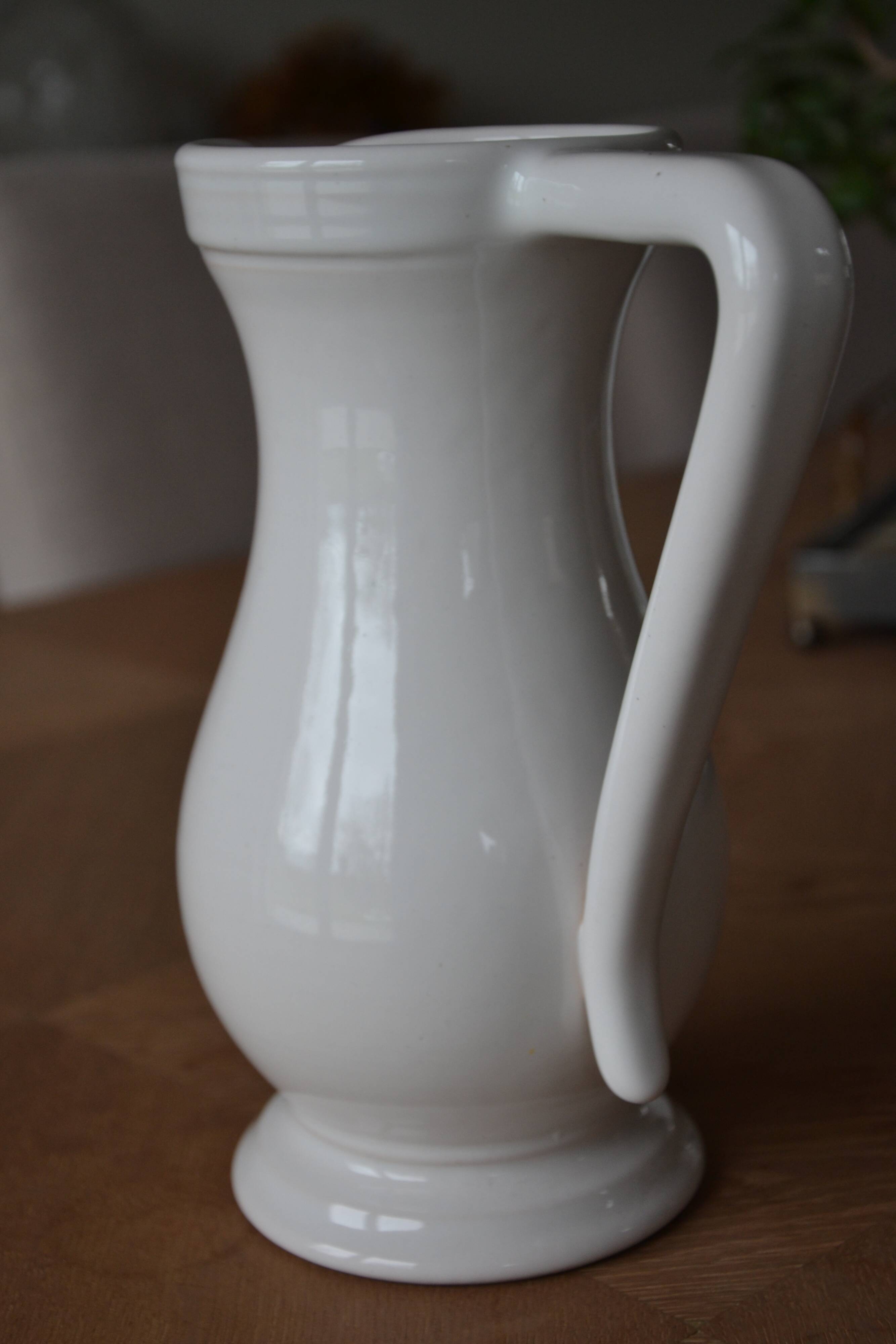 Pol Chambost pitcher model "Languedoc Toulouse"