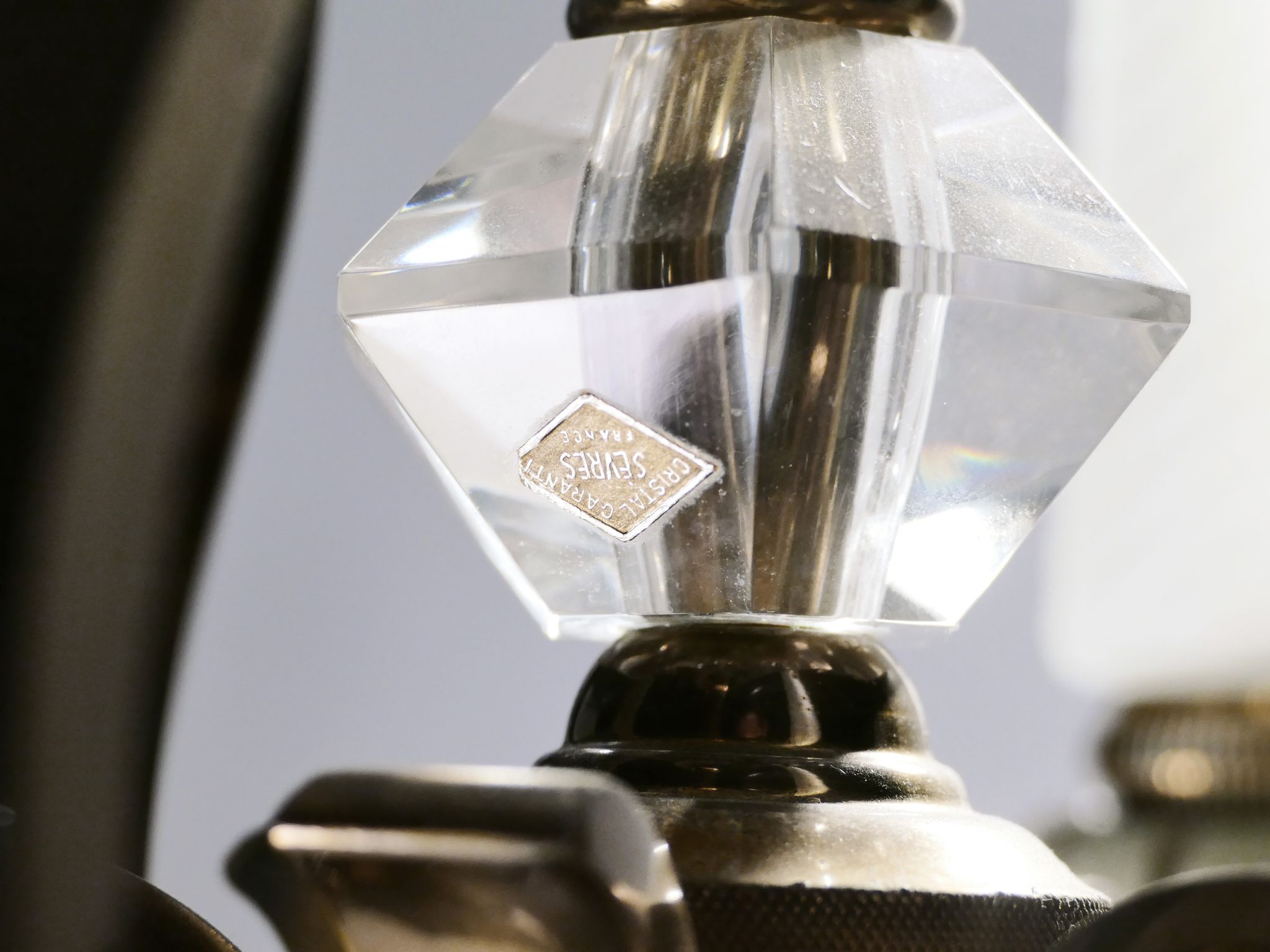 Floor lamp in bronze and crystal Sabino 1930