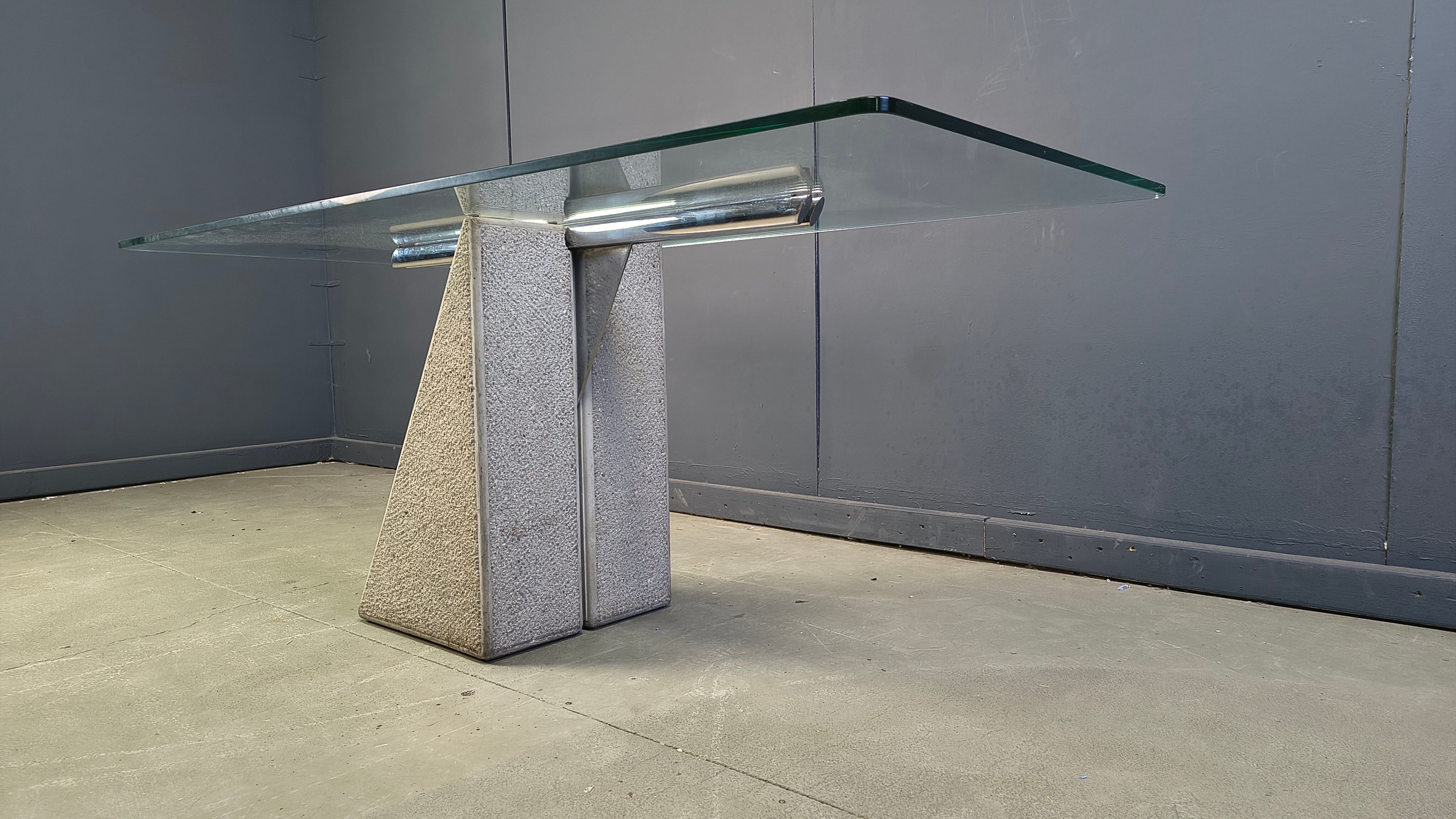 Concrete dining table by Giovanni Offredi for Saporiti 1970s