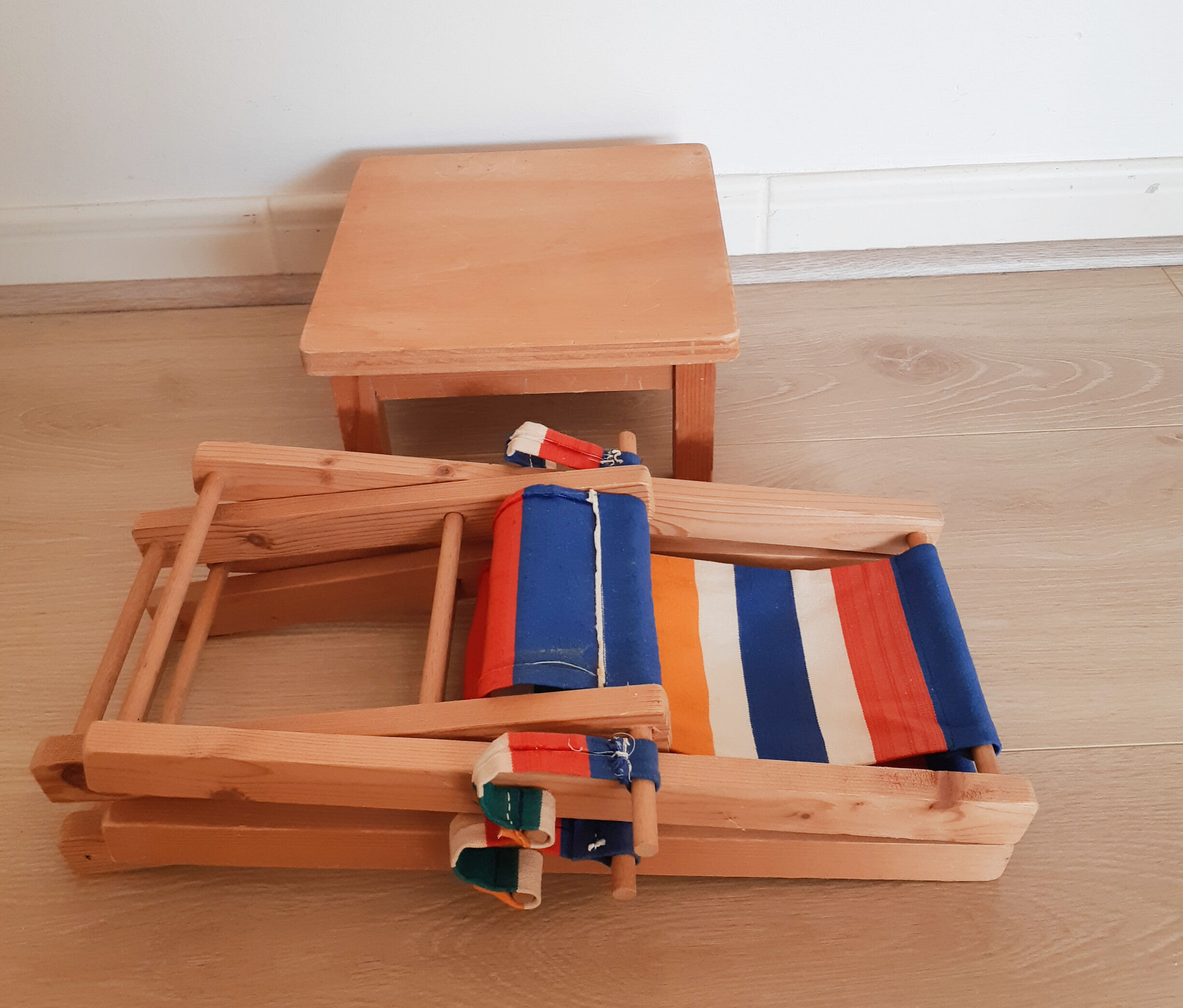 Wooden doll garden furniture