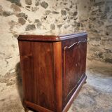 Buffet art déco français en noyer et acajou avec plateau en marbre, fin des années 1920