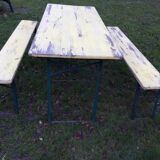 Table and 2 benches