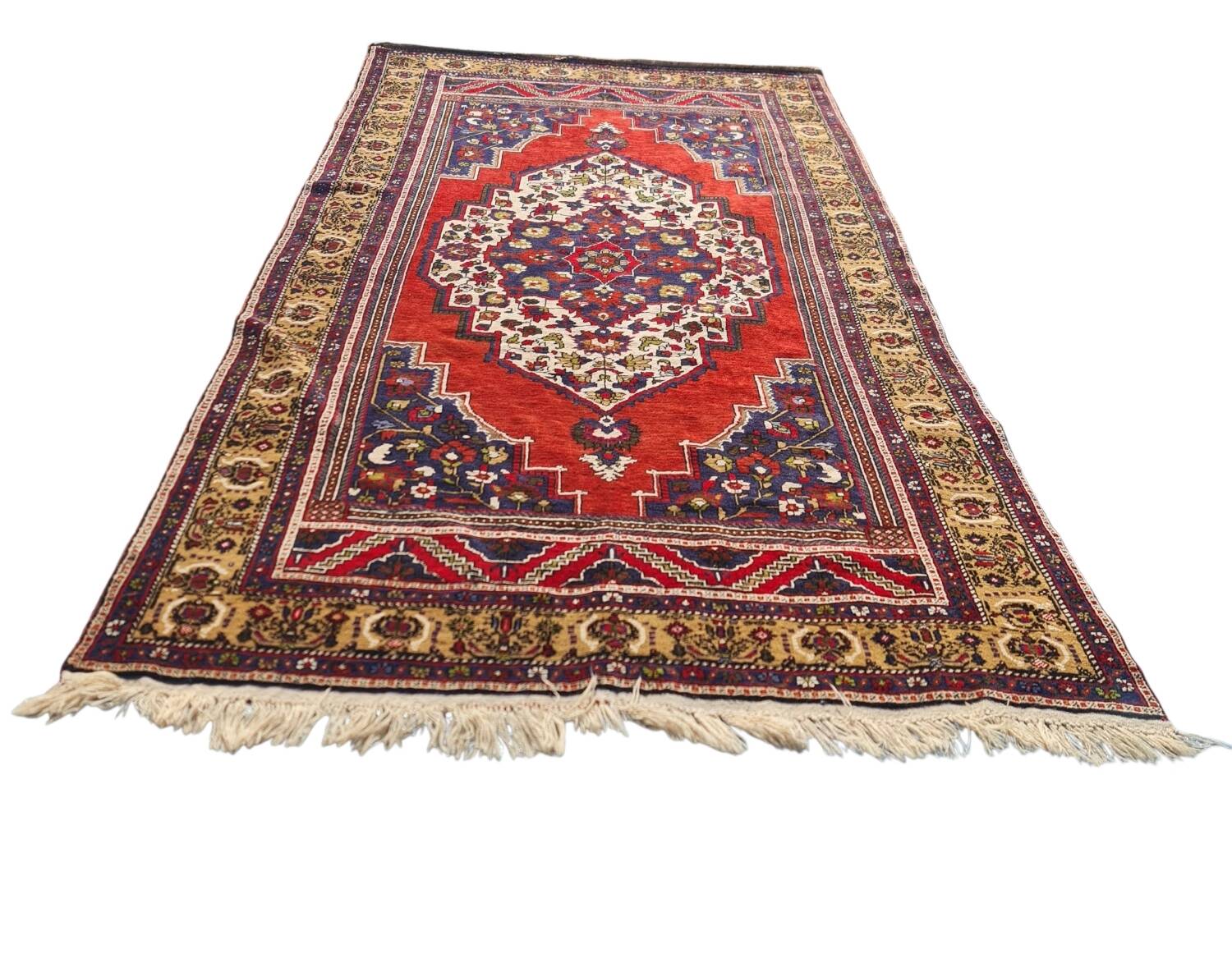 Grand tapis oriental
