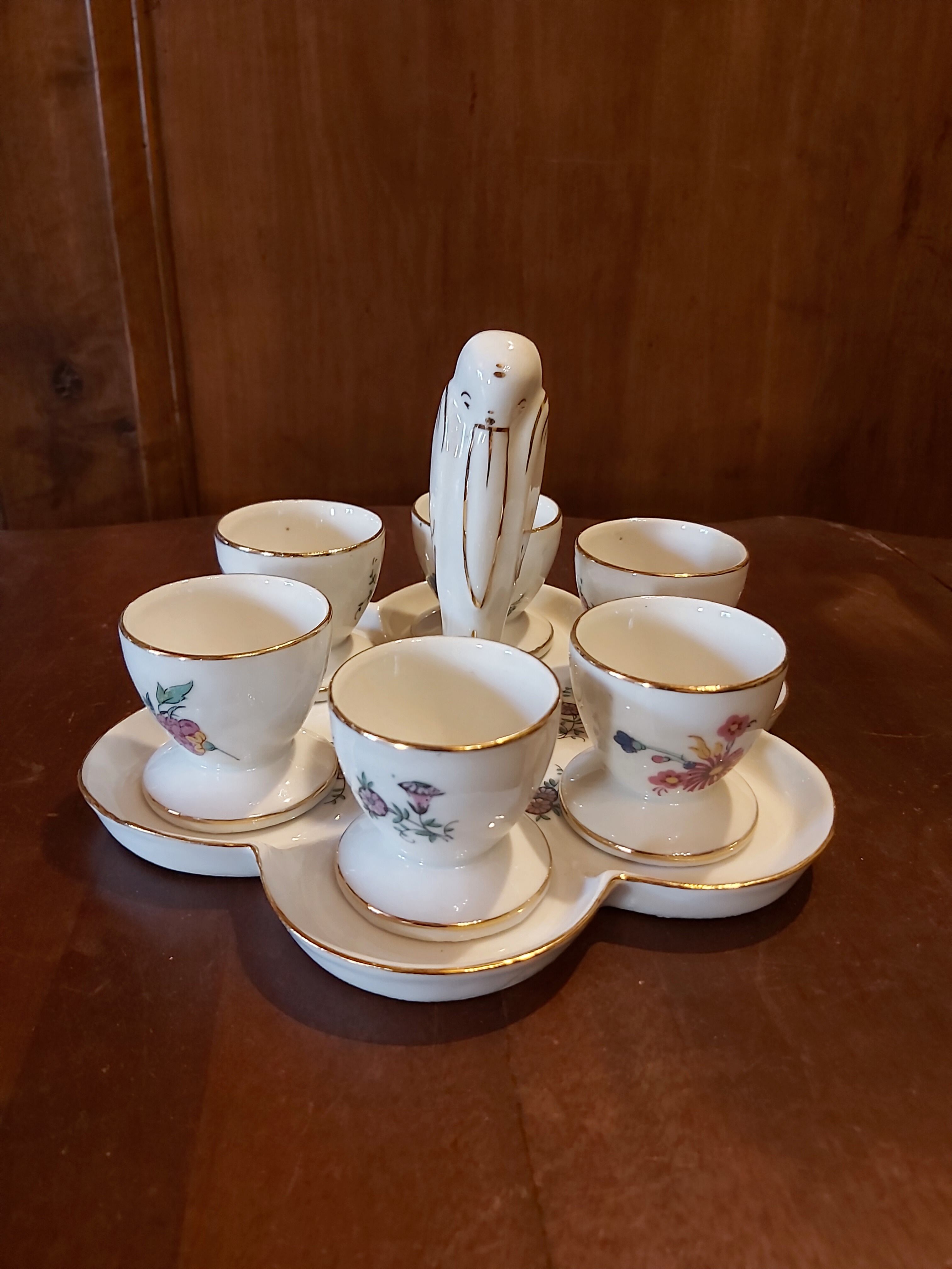 Porcelain egg service