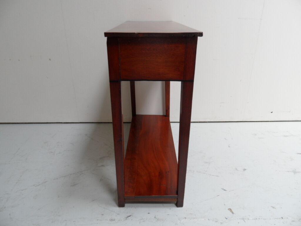 Antique mahogany sidetable