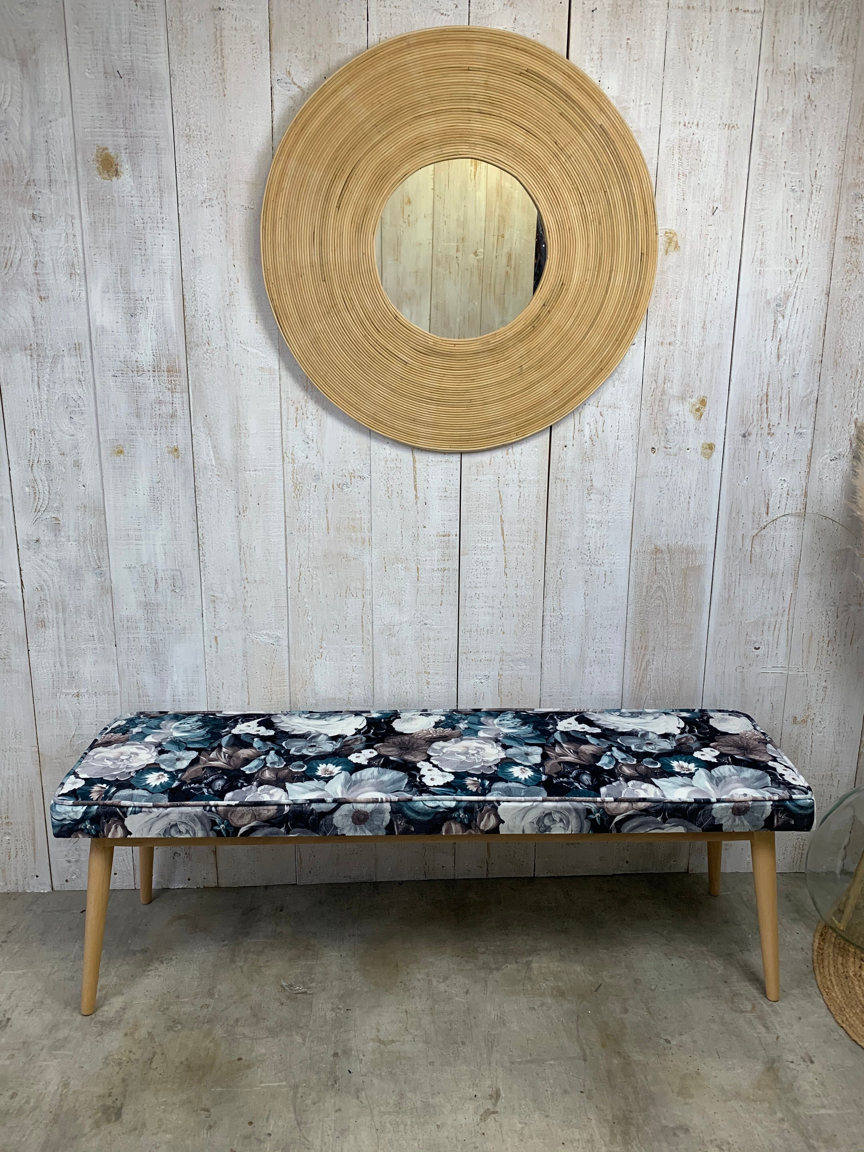Scandinavian bench