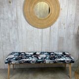 Scandinavian bench