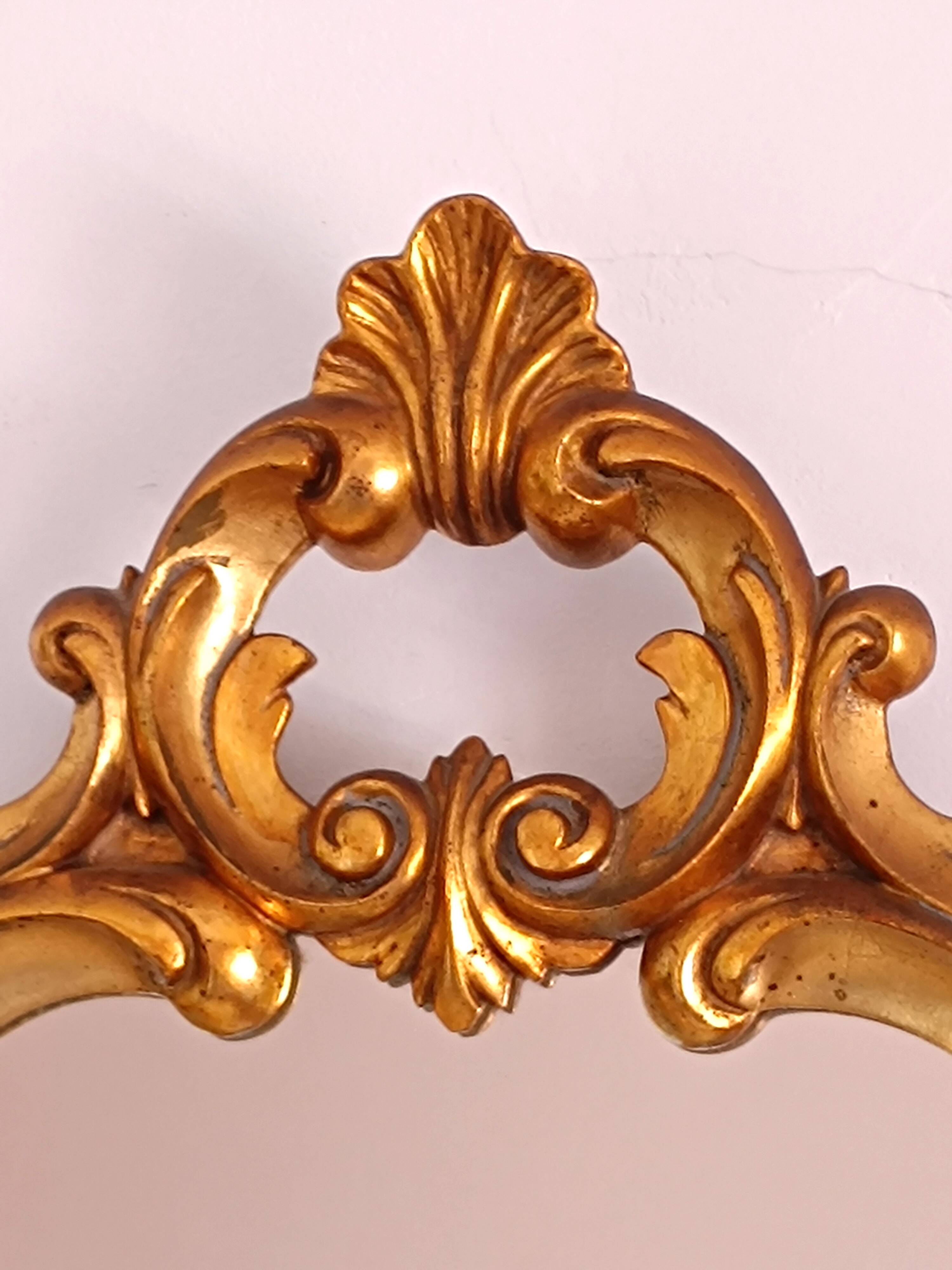 Baroque style gilded wooden mirror