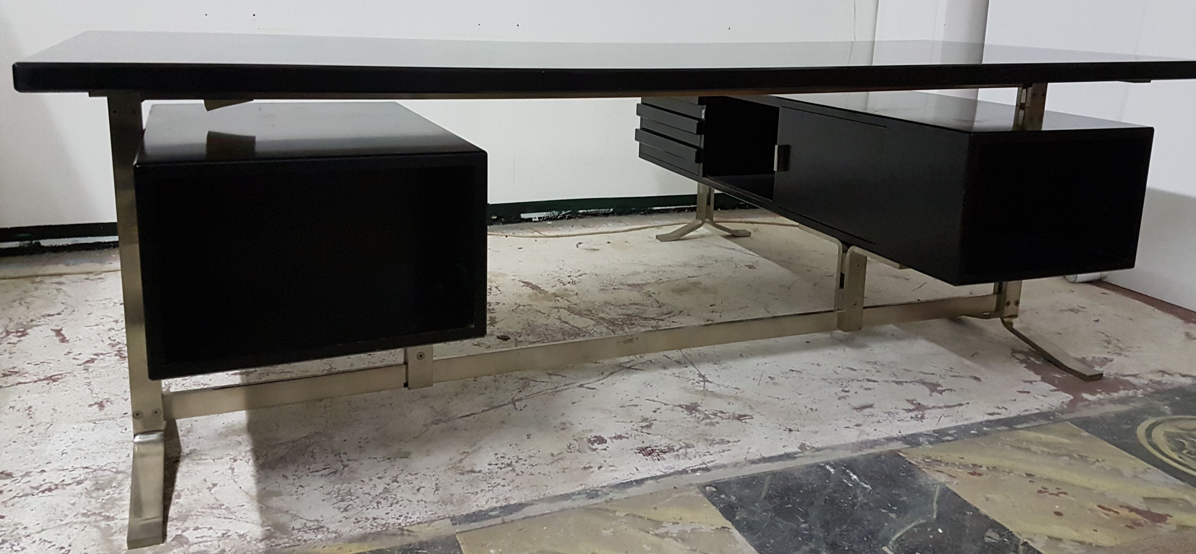 Bureau de ministre design de Gianni Moscatelli pour Formanova années 70