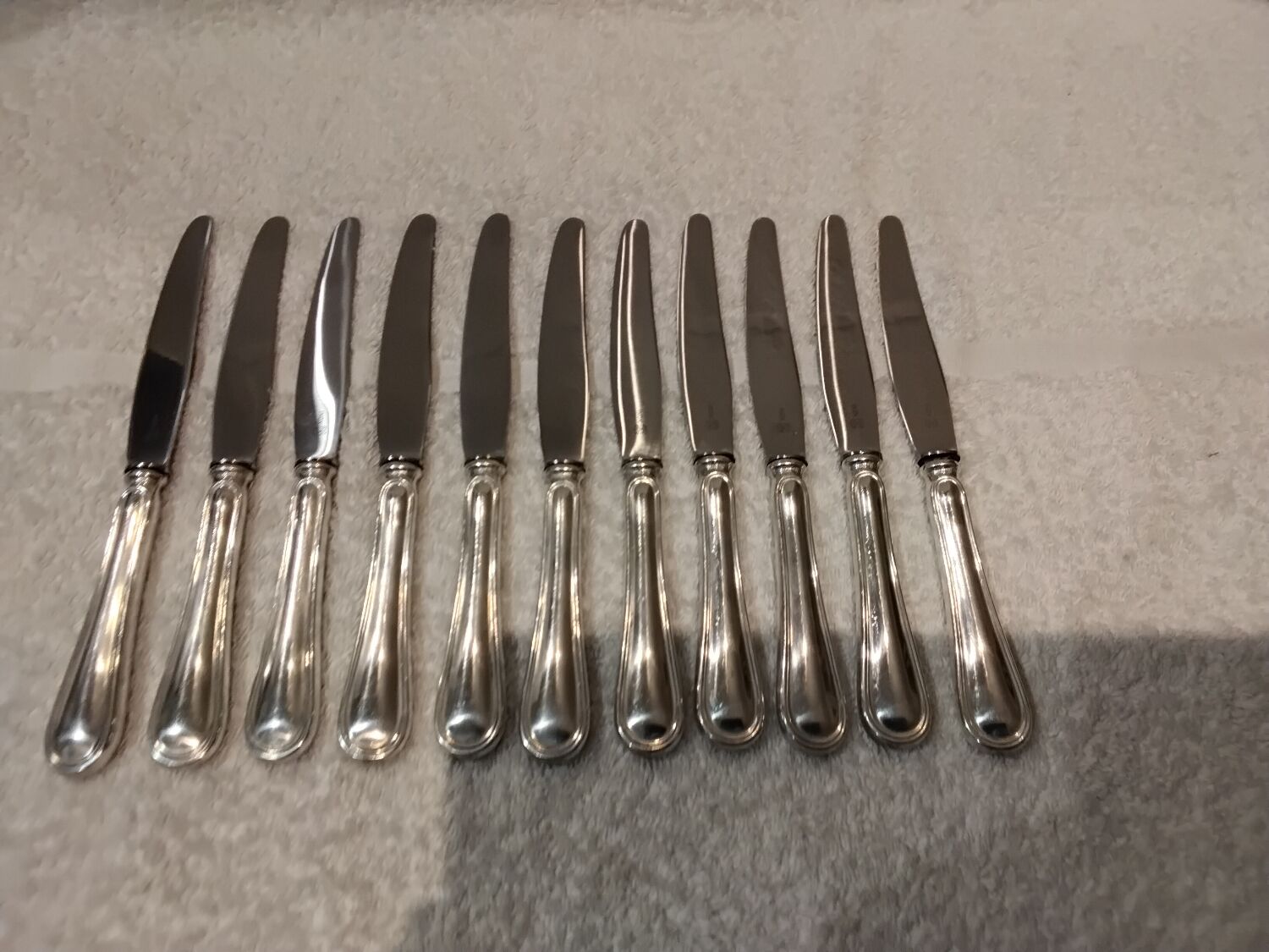 11 dessert knives with 800 silver handles, Swiss goldsmith Jezler net