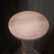 Colonne en albâtre