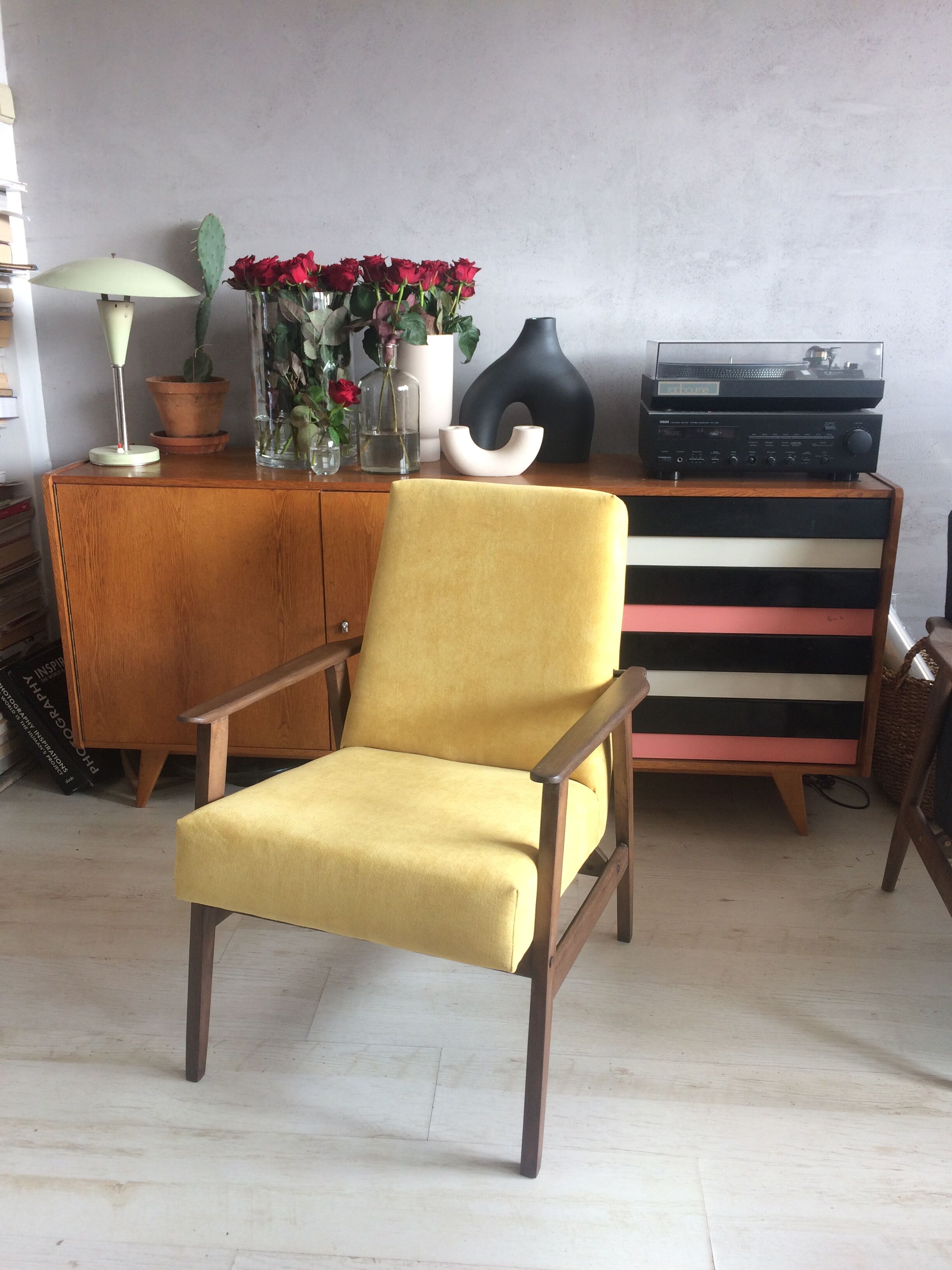 Yellow polish vintage chair 300-201