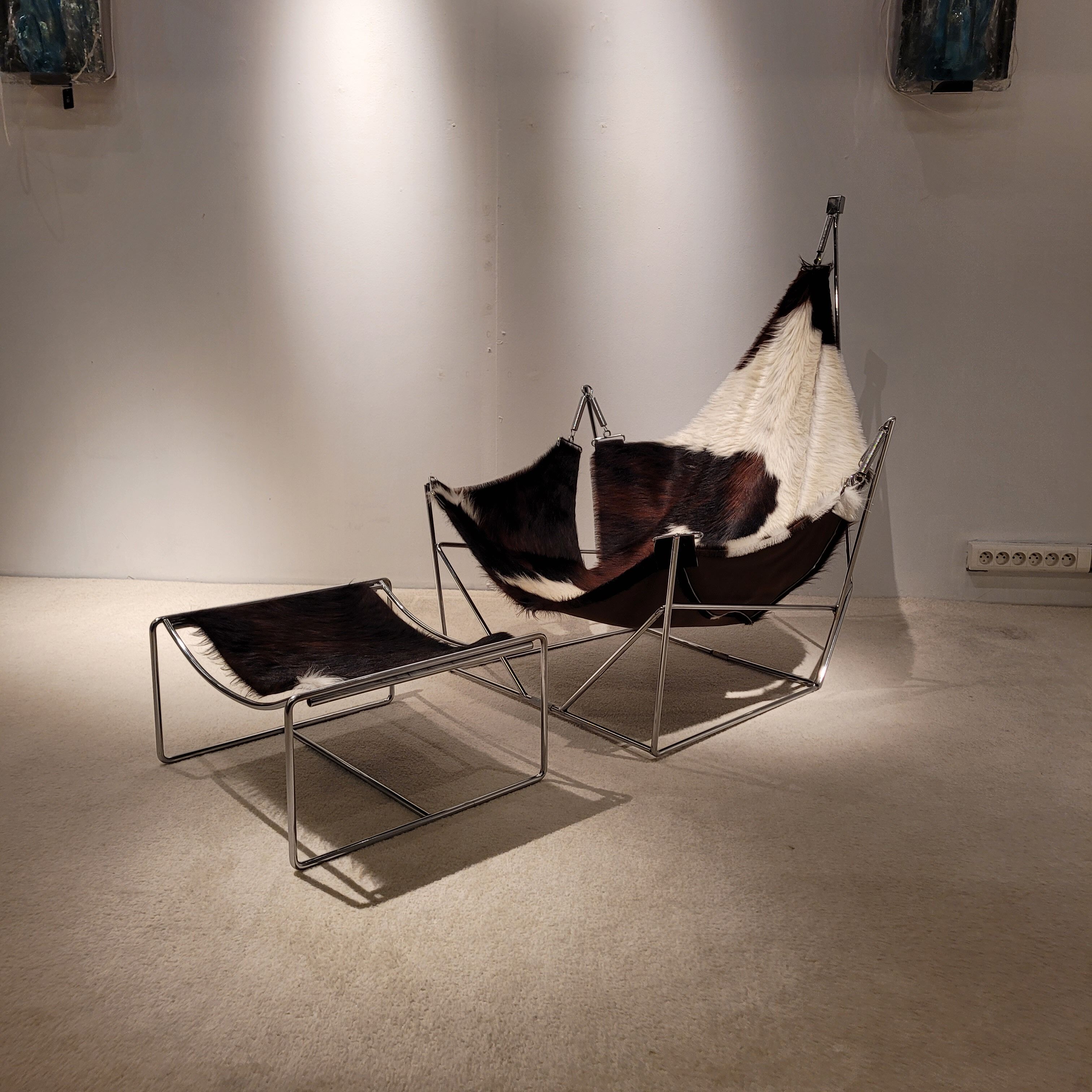 Vintage armchair and its ottoman model David by Odile Mir for Prisunic, 1972