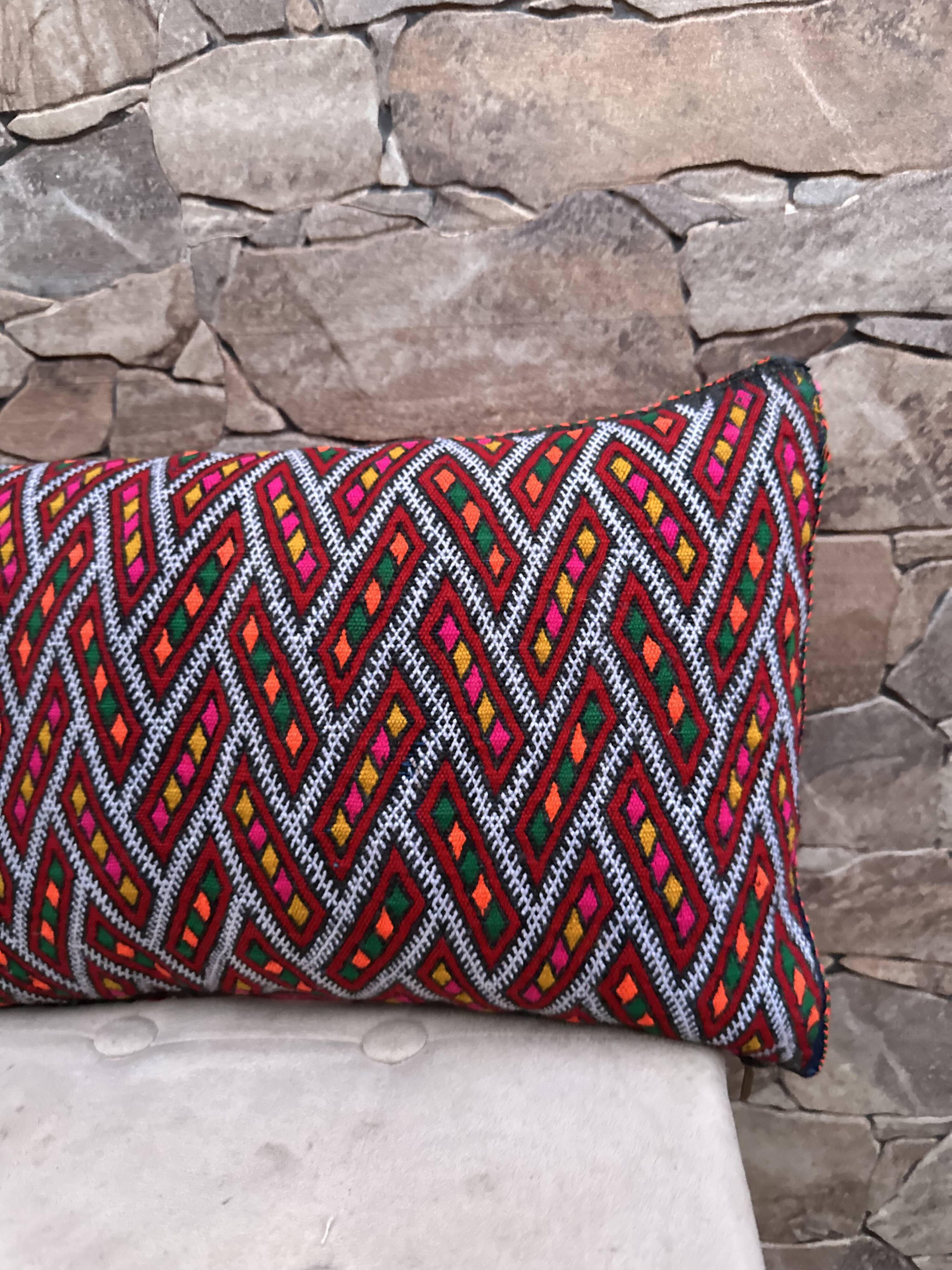 Vintage Moroccan Berber wool cushion cover