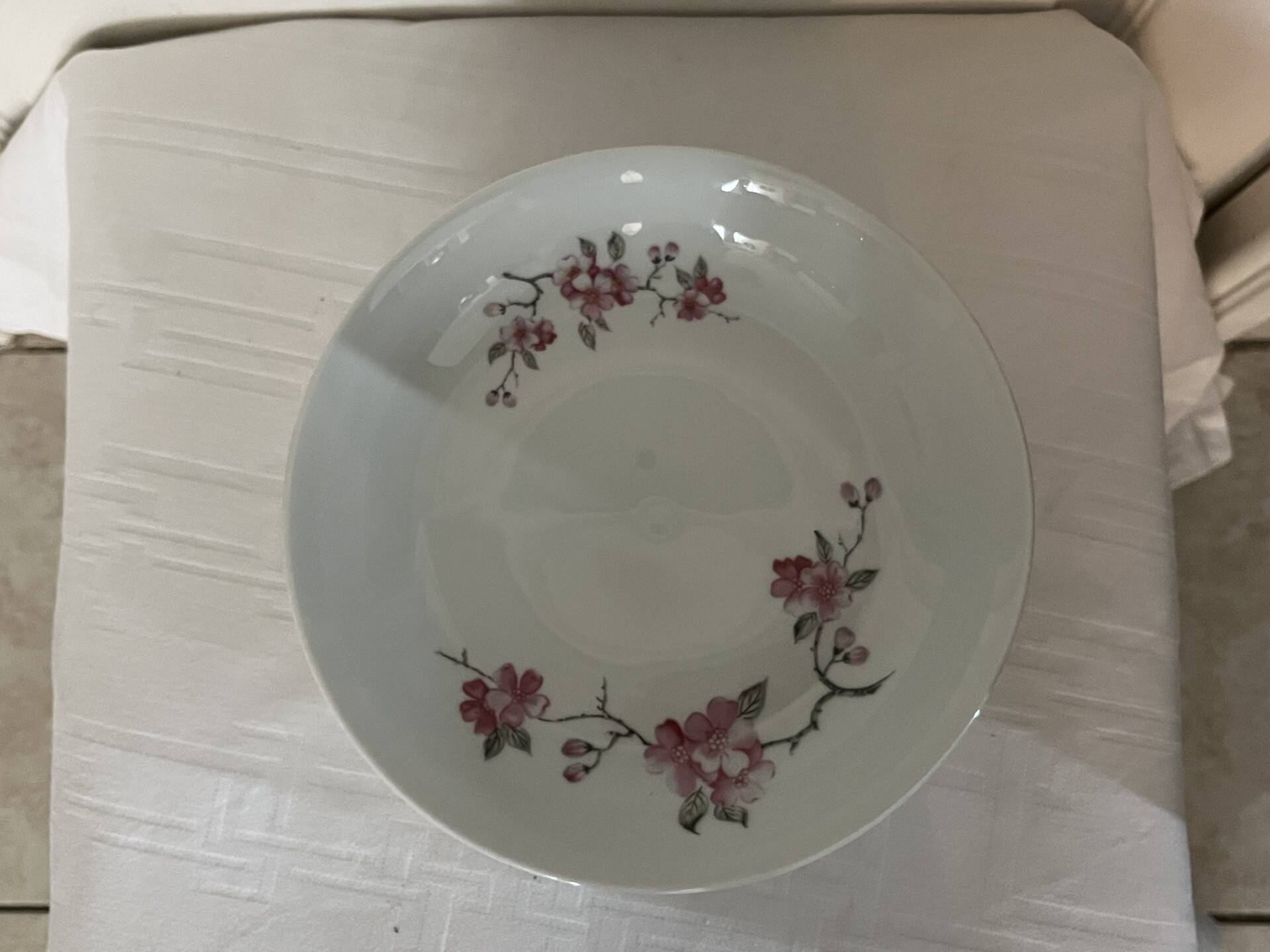 dinner plates