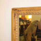 Miroir en bois sculpté - XVIIIeme