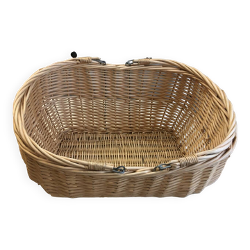 Vintage basket.
