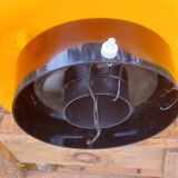 Space age lamp "dice" to play