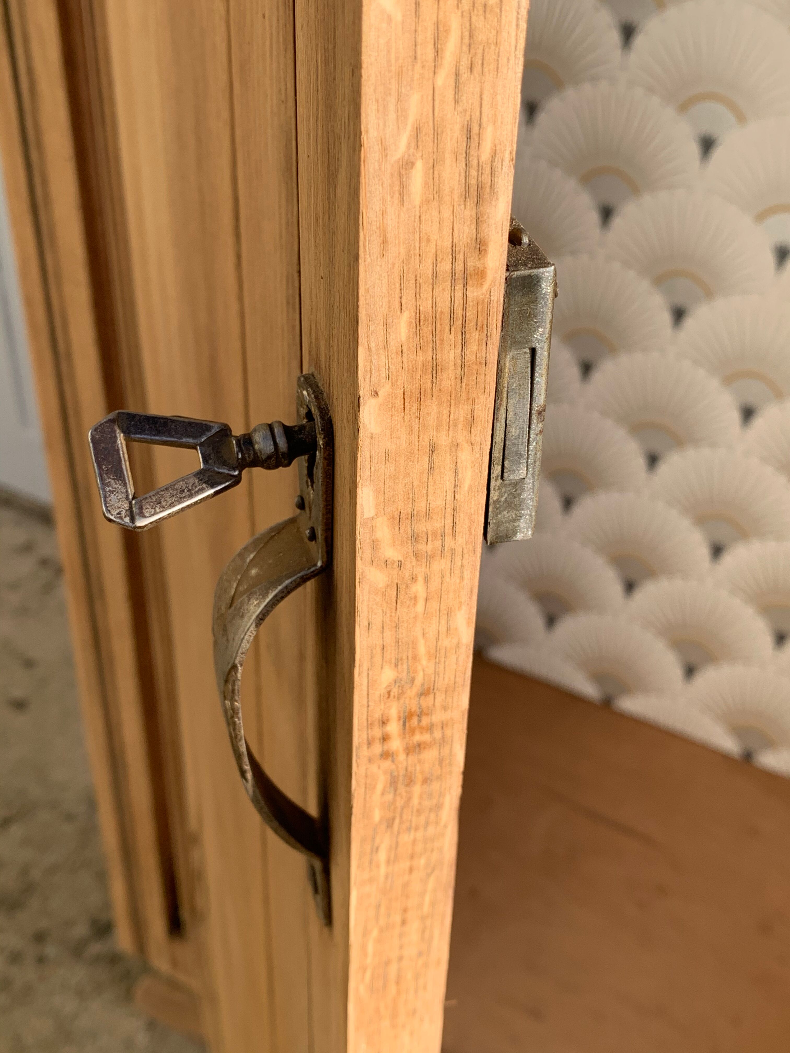 1930 asymmetrical Parisian wardrobe