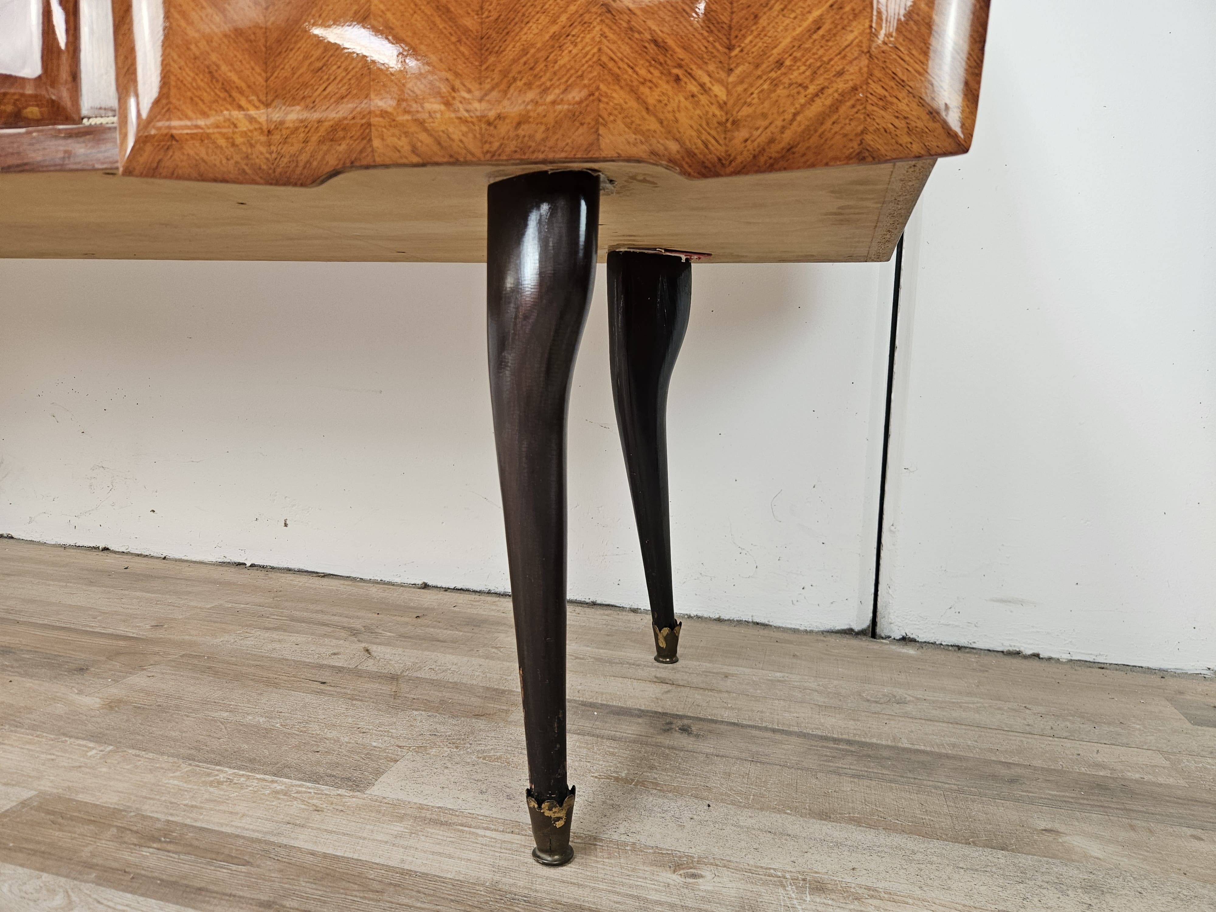 Enfilade en acajou avec plateau en verre