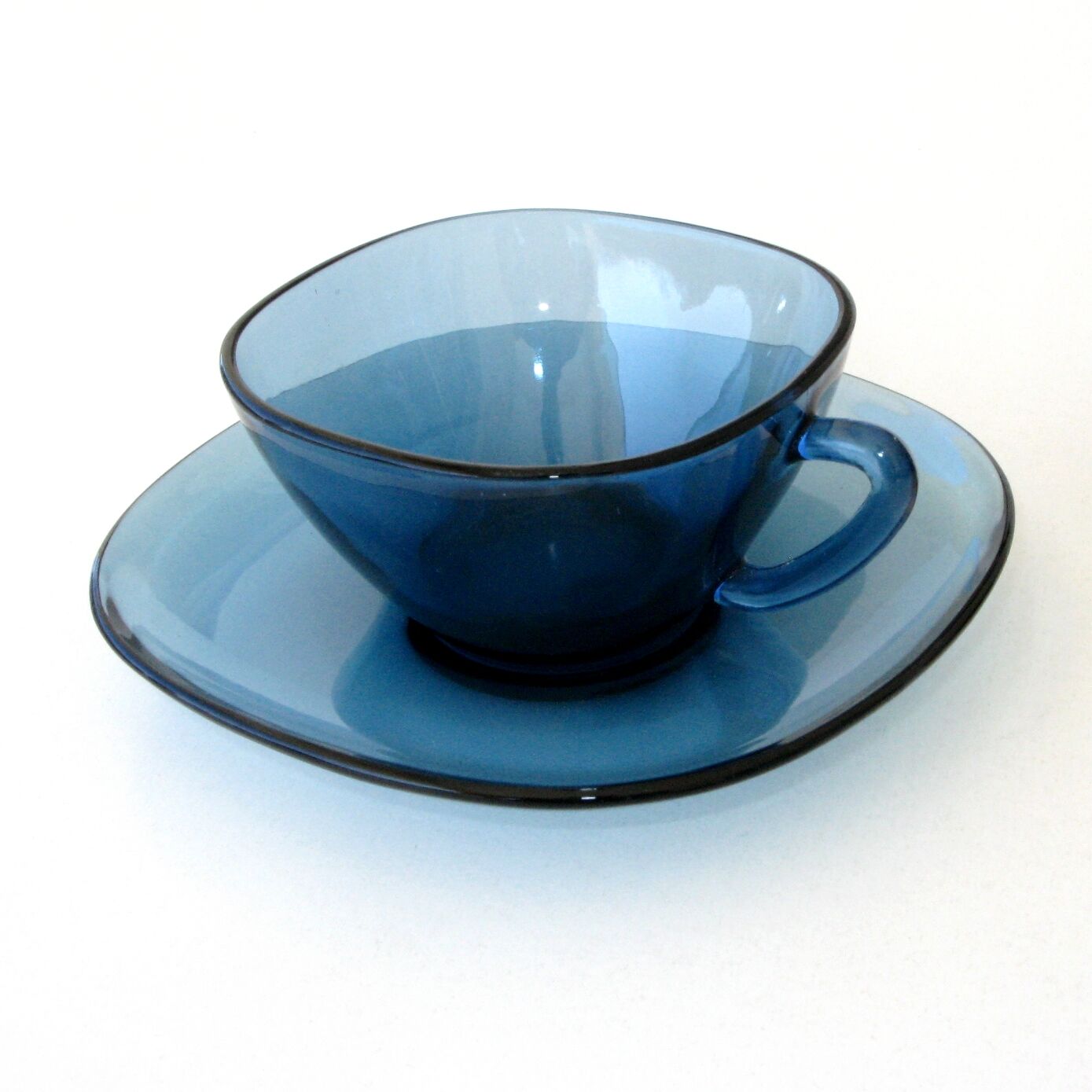 VERECO Coffee Set - Vintage Blue - 6 cups and 6 under cups