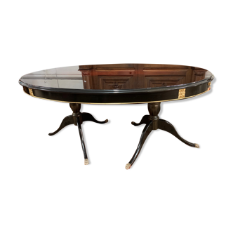 Black lacquered oval table