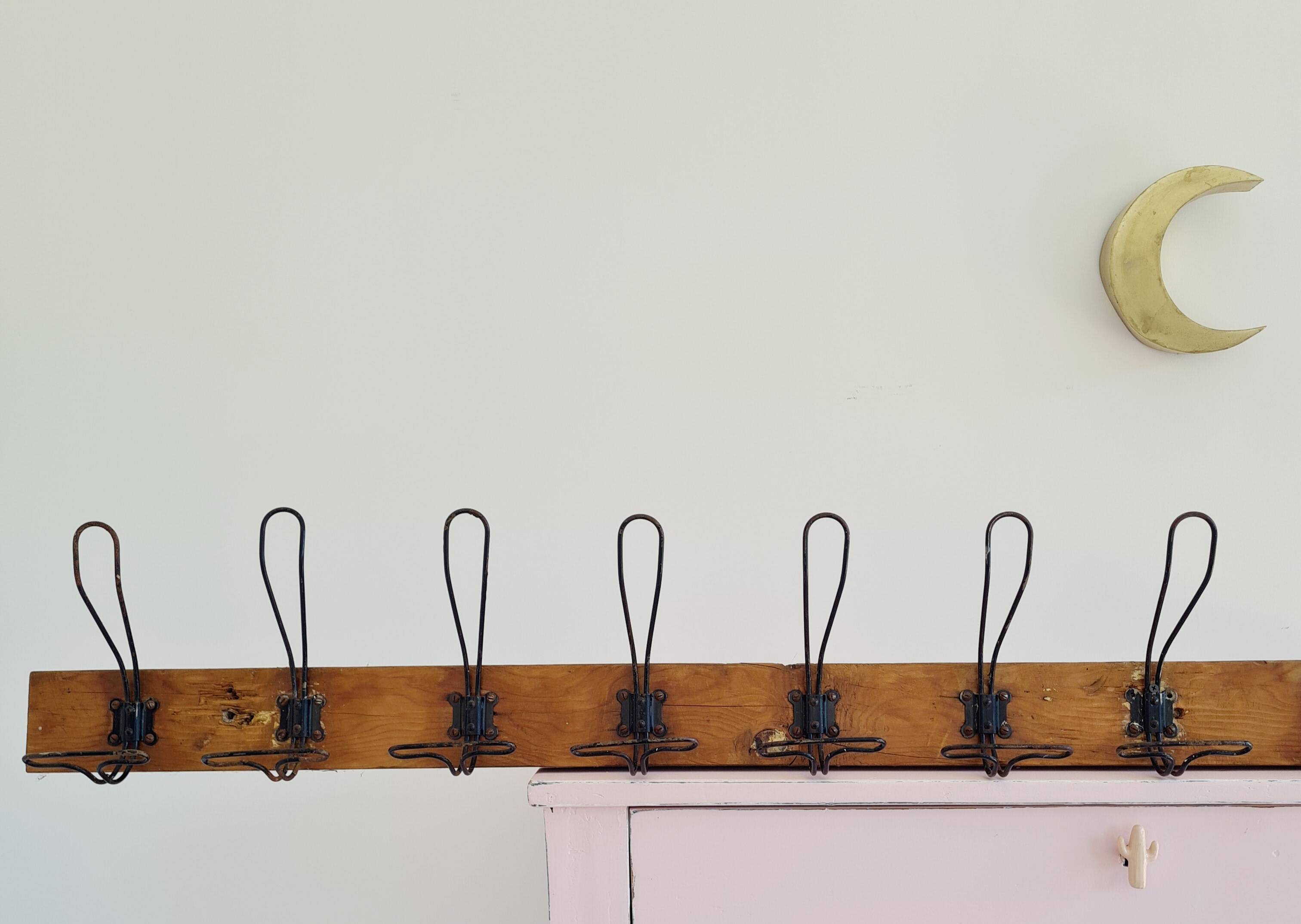 Antique wooden wall coat rack with metal hooks L200