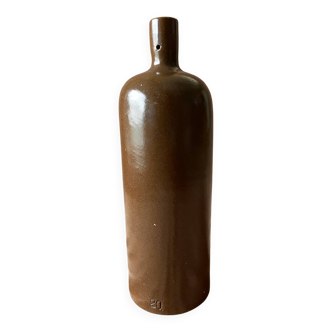 Bouteille en grès