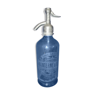 Seltzer bottle