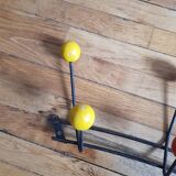 6-ball wall coat rack