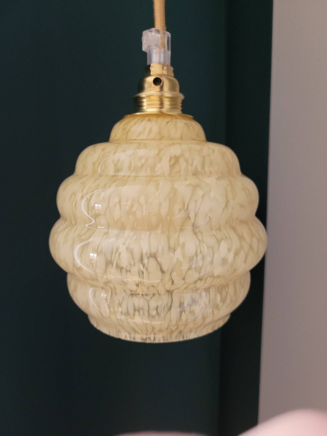 Baladeuse en verre de Clichy jaune