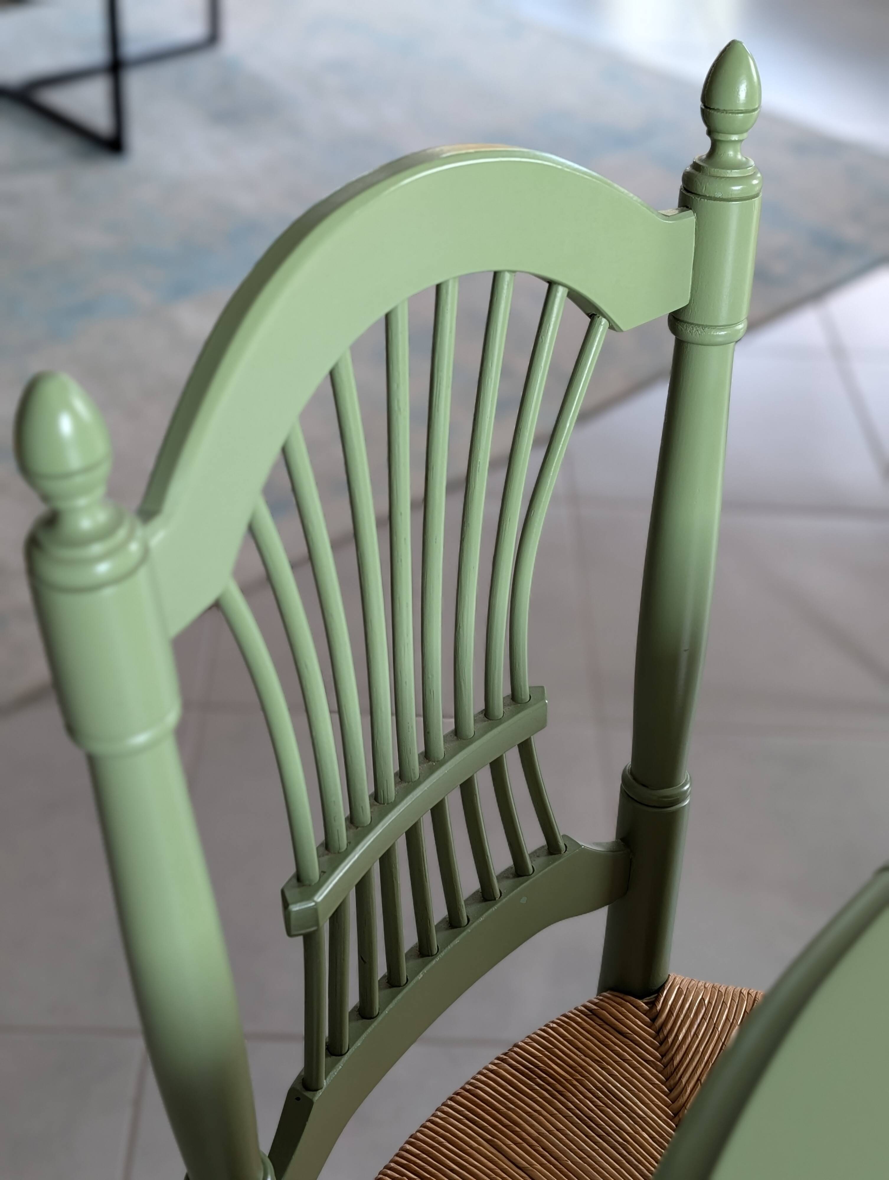 lot de 4 chaises en bois modèle Giverny marque "un jardin en plus"