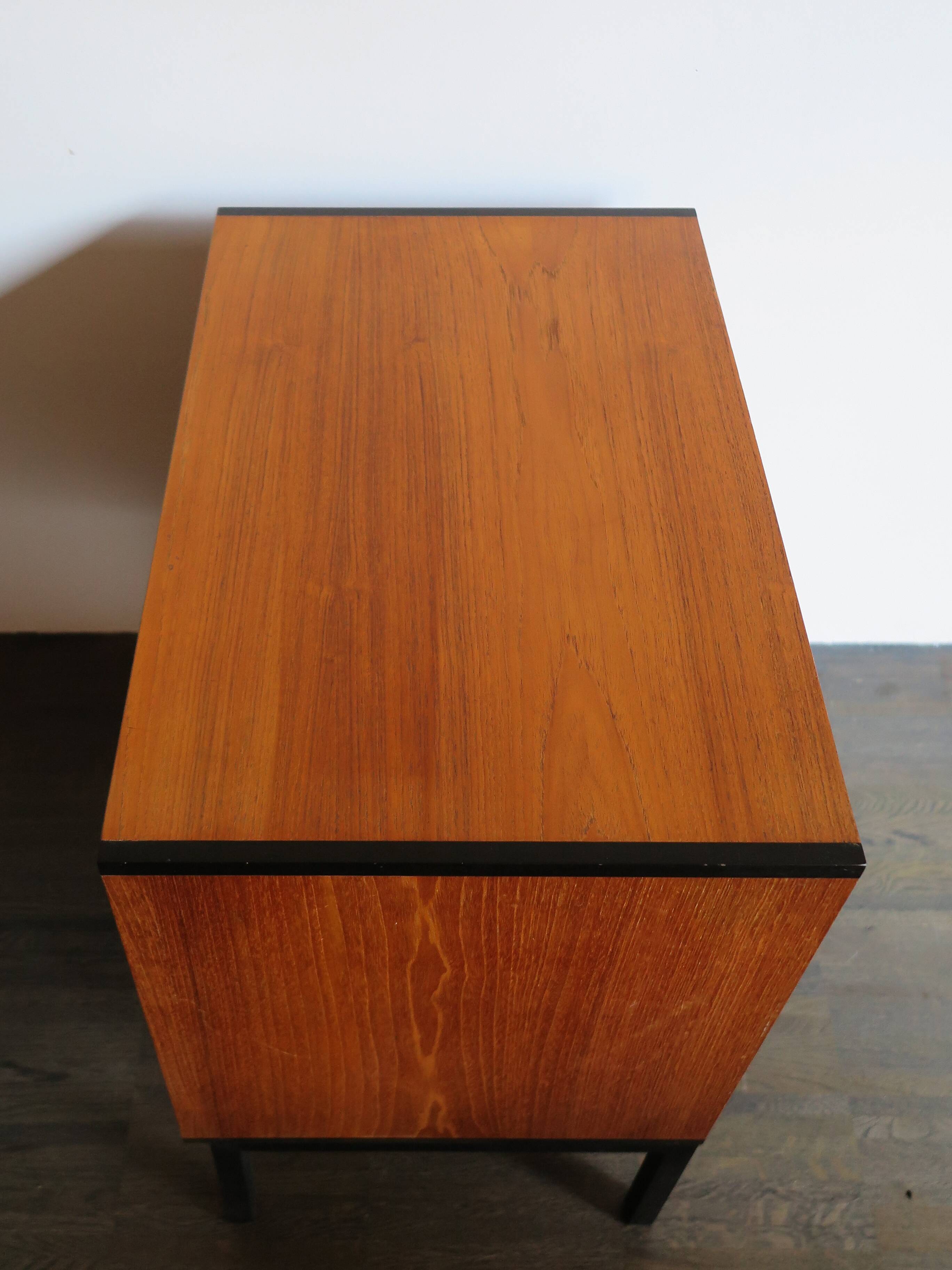Commode d'Aksel Kjersgaard en teck années 1960
