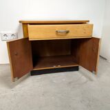 Ensemble de tables de chevet des années 60