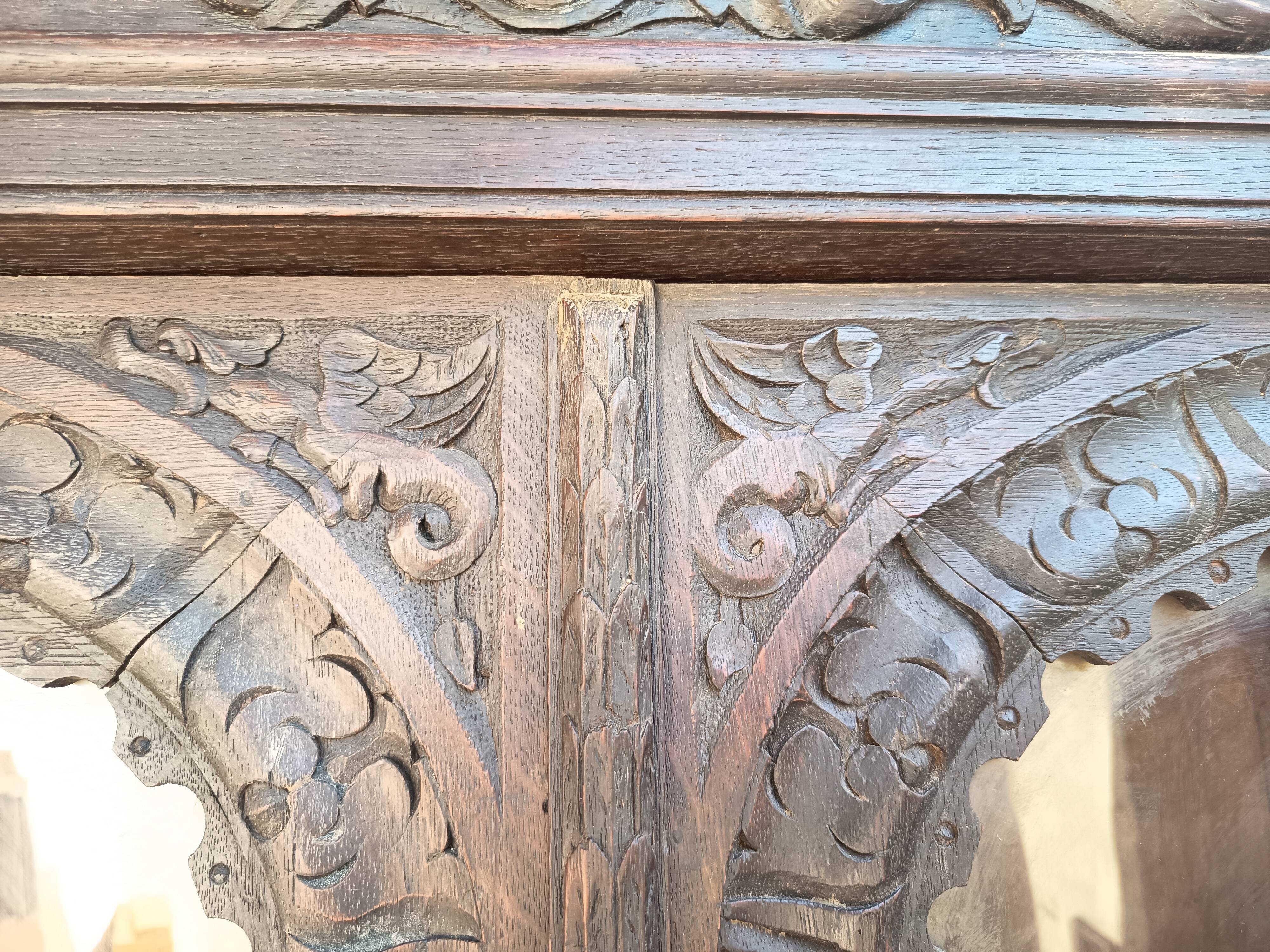 Renaissance oak library buffet from the 19th century.