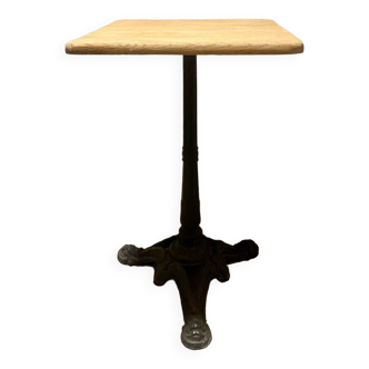 Bistro table