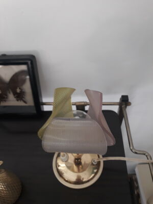 lampe de table fleur en laiton vintage