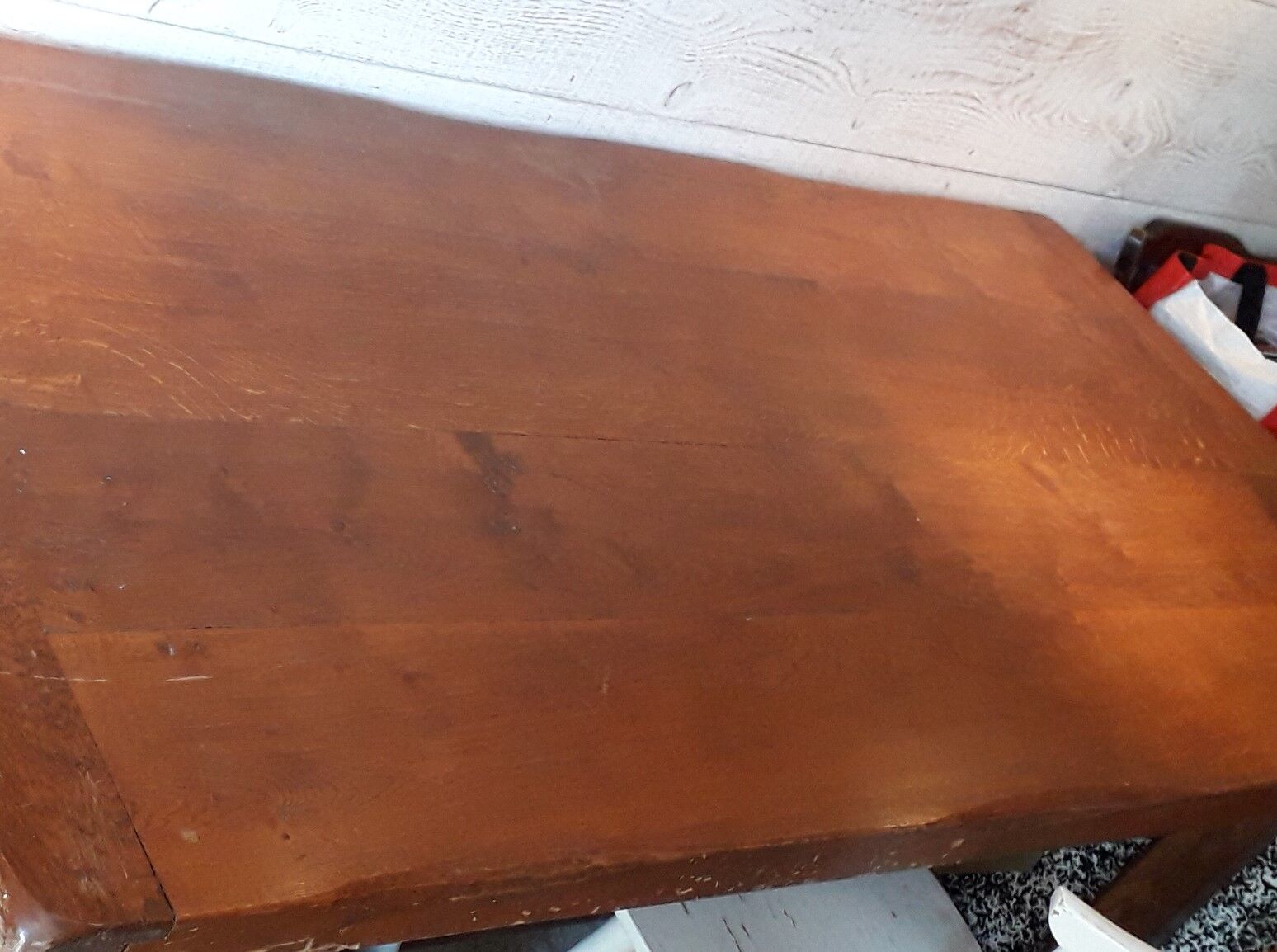 Farm table