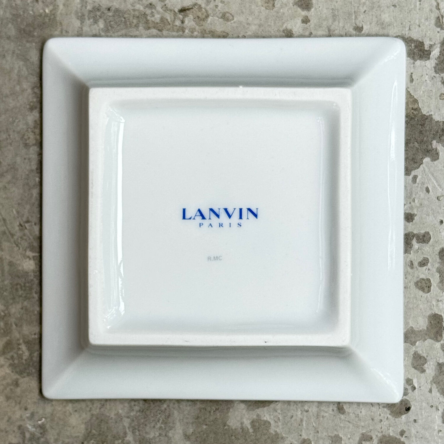 Two Lanvin porcelain trinket trays with original box